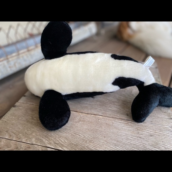 Seaworld Shamu Plush Orca Killer Whale Plush Stuffed Animal Souvenir - Picture 3 of 4
